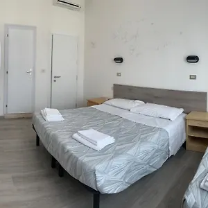 Laika 2*, Rimini Italie